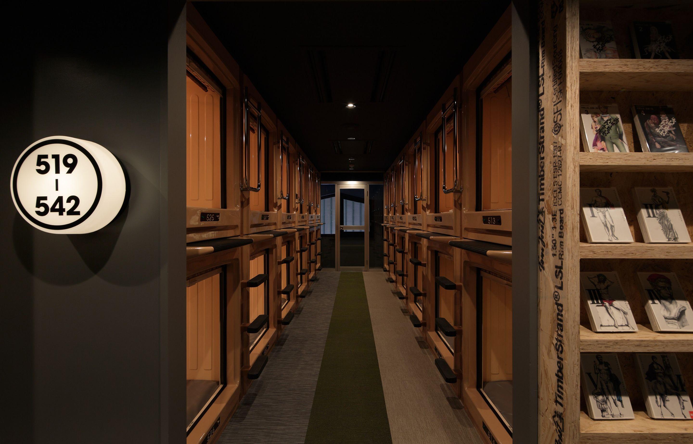 Booth Netcafe & Capsule — Photos 3